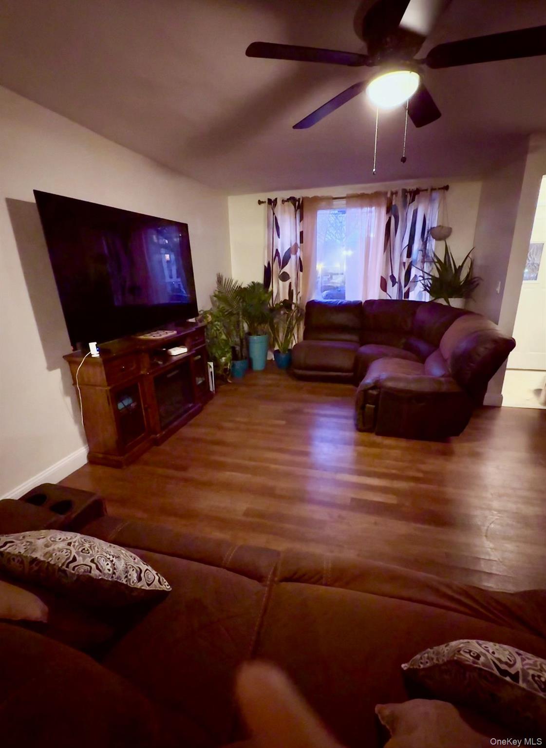 #5 photo, 4042 Bronxwood Avenue, Bronx , NY 10466