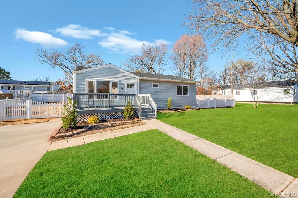 #3 photo, 18 S 28th Street, Wyandanch , NY 11798