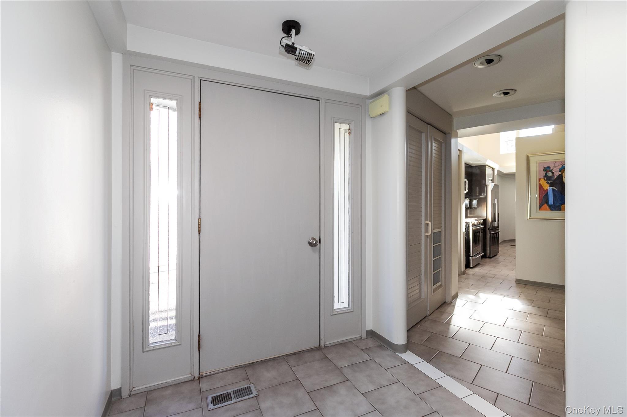 #2 photo, 1 FRANKLIN Road, Great Neck , NY 11024