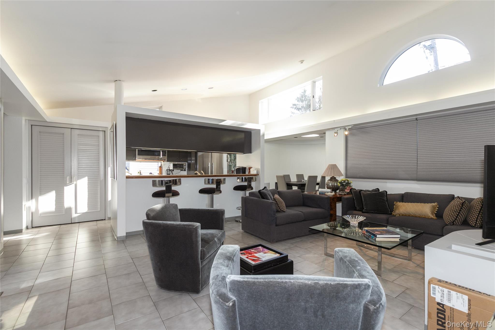 #6 photo, 1 FRANKLIN Road, Great Neck , NY 11024