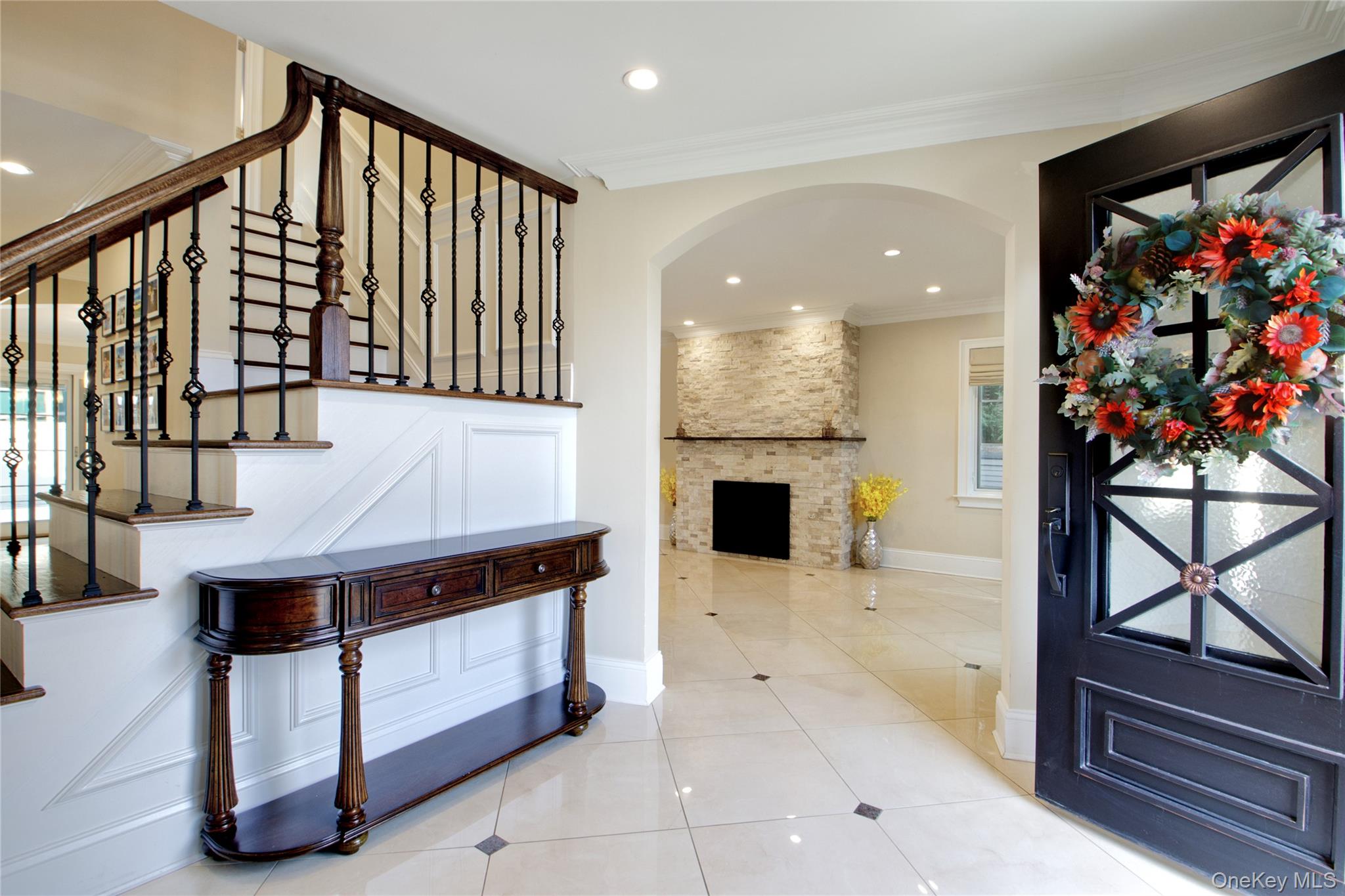 #3 photo, 54-16 252nd Street, लिटिल नेक Little Neck , NY 11362