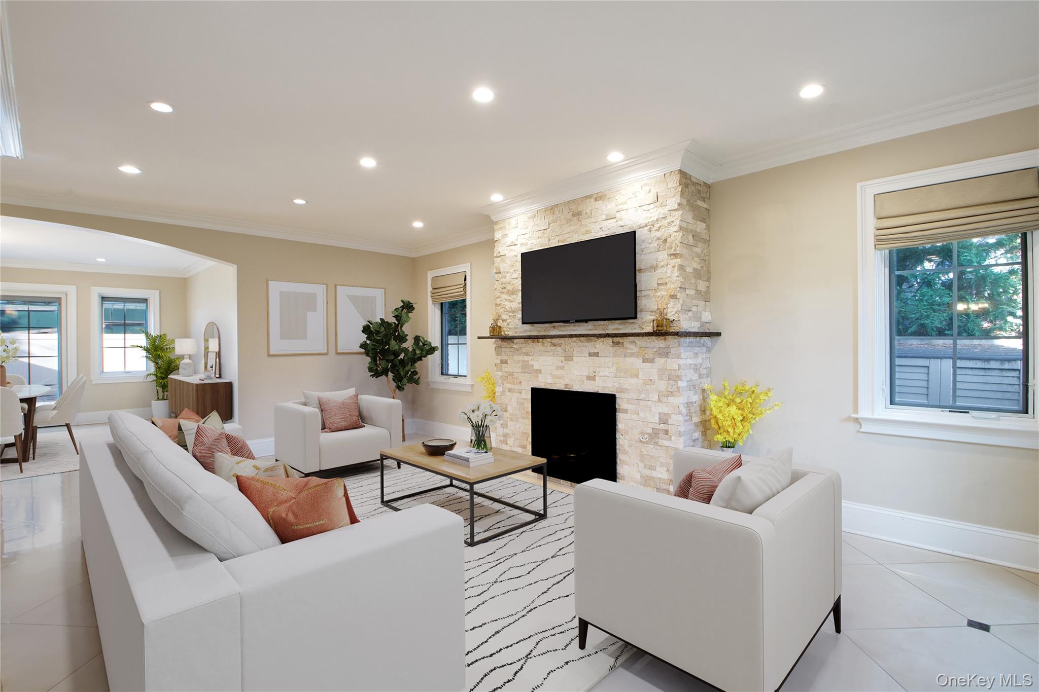 #4 photo, 54-16 252nd Street, लिटिल नेक Little Neck , NY 11362