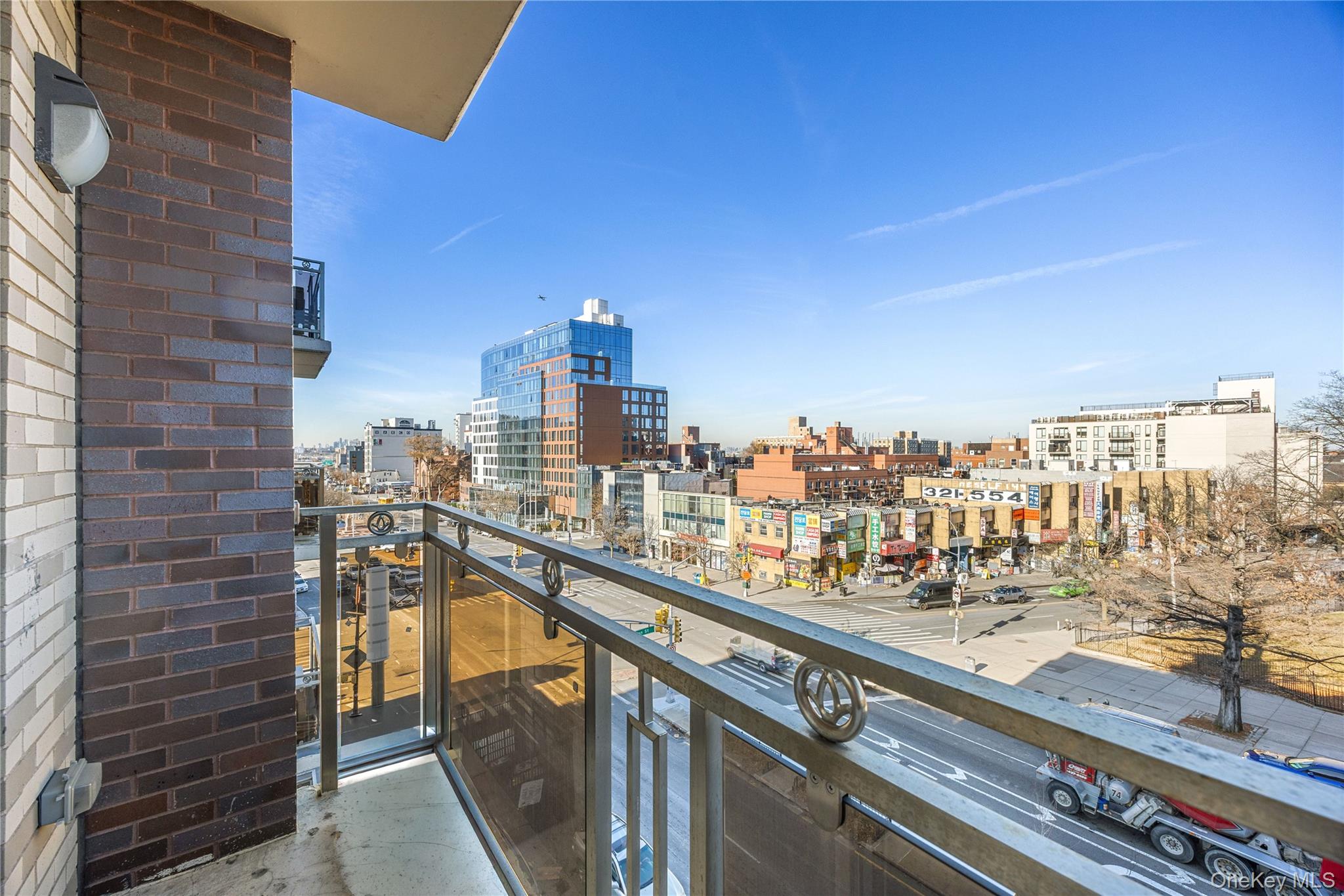 #18 photo, 138-12 Northern Boulevard, কুইন্‌স Flushing , NY 11354