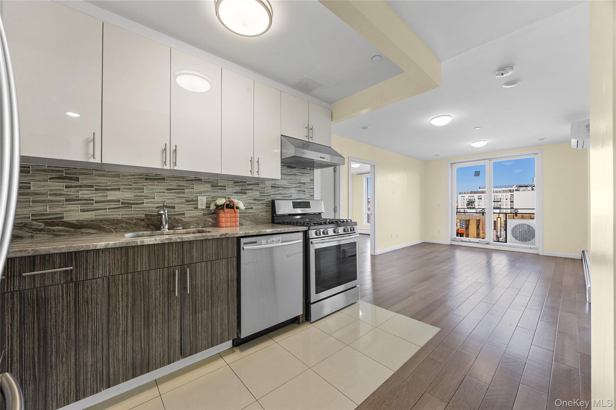 #2 photo, 138-12 Northern Boulevard, কুইন্‌স Flushing , NY 11354