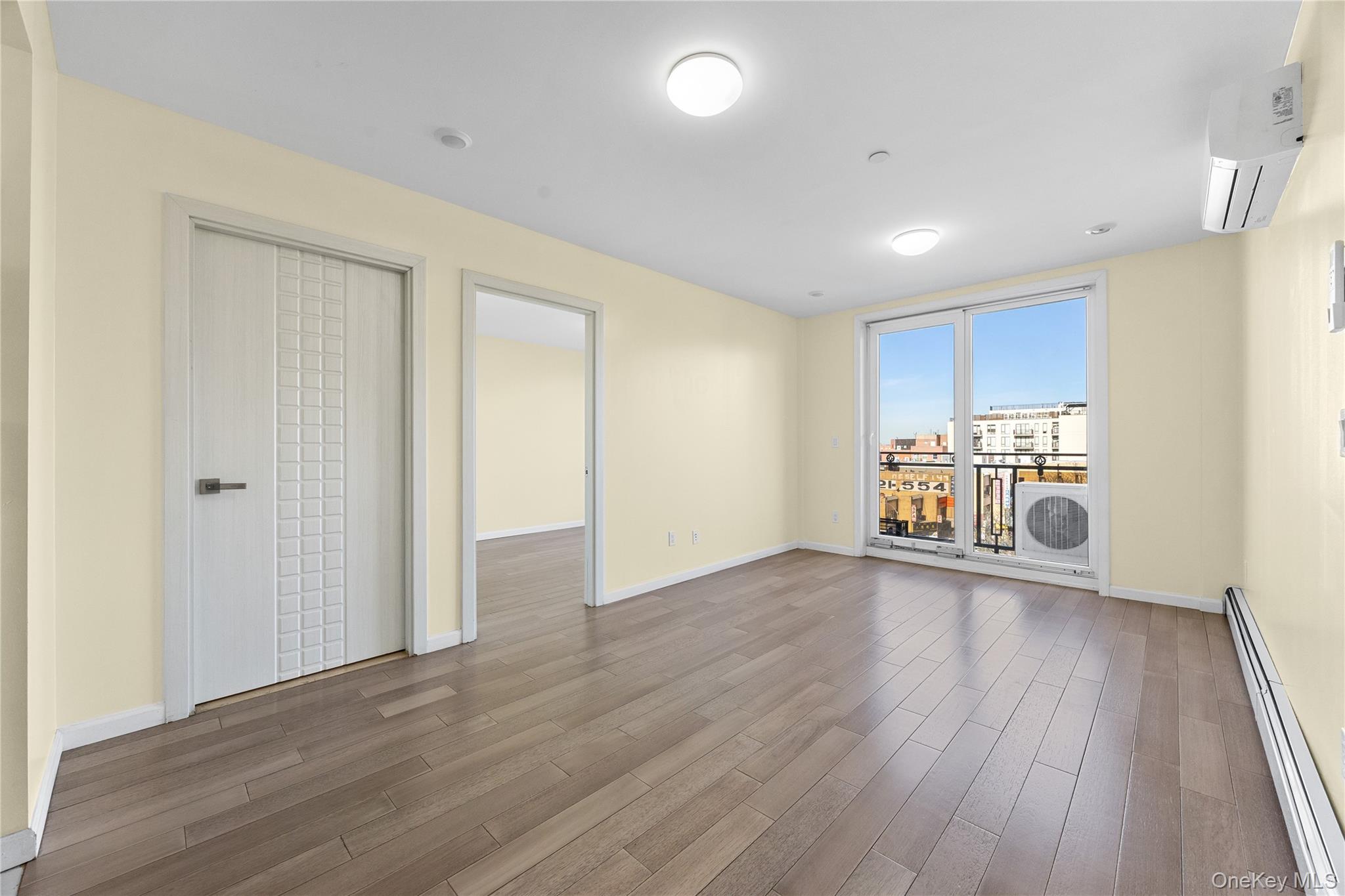 #8 photo, 138-12 Northern Boulevard, কুইন্‌স Flushing , NY 11354