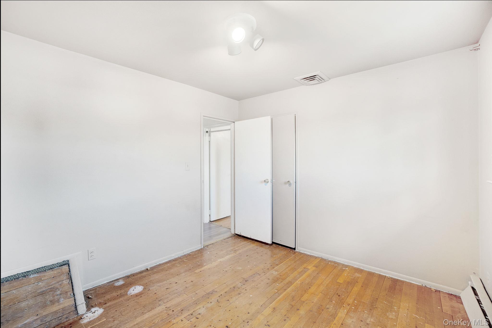 #19 photo, 3486 Howard Boulevard, Baldwin , NY 11510