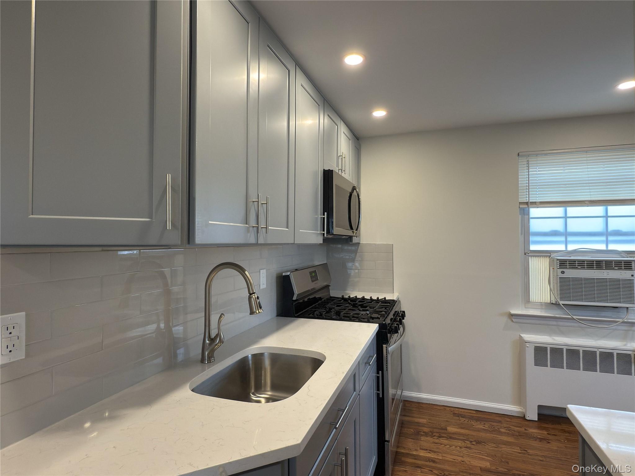 #6 photo, 46 Copiague Street, Valley Stream , NY 11580