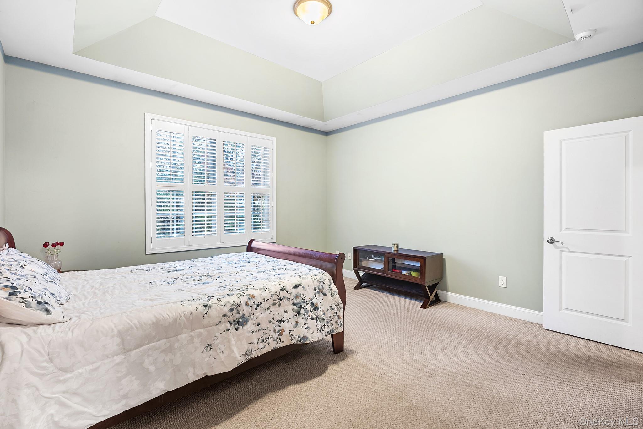 #18 photo, 5 Matthews Court, Colonie , NY 12047