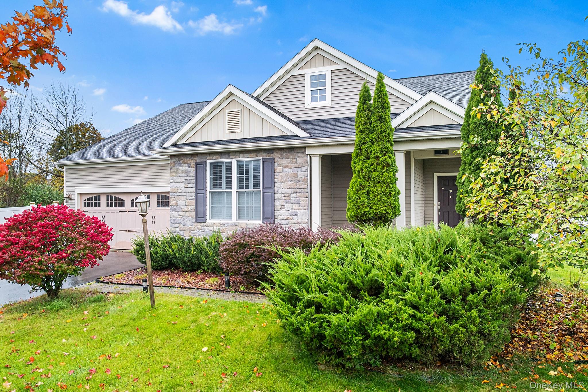 #2 photo, 5 Matthews Court, Colonie , NY 12047