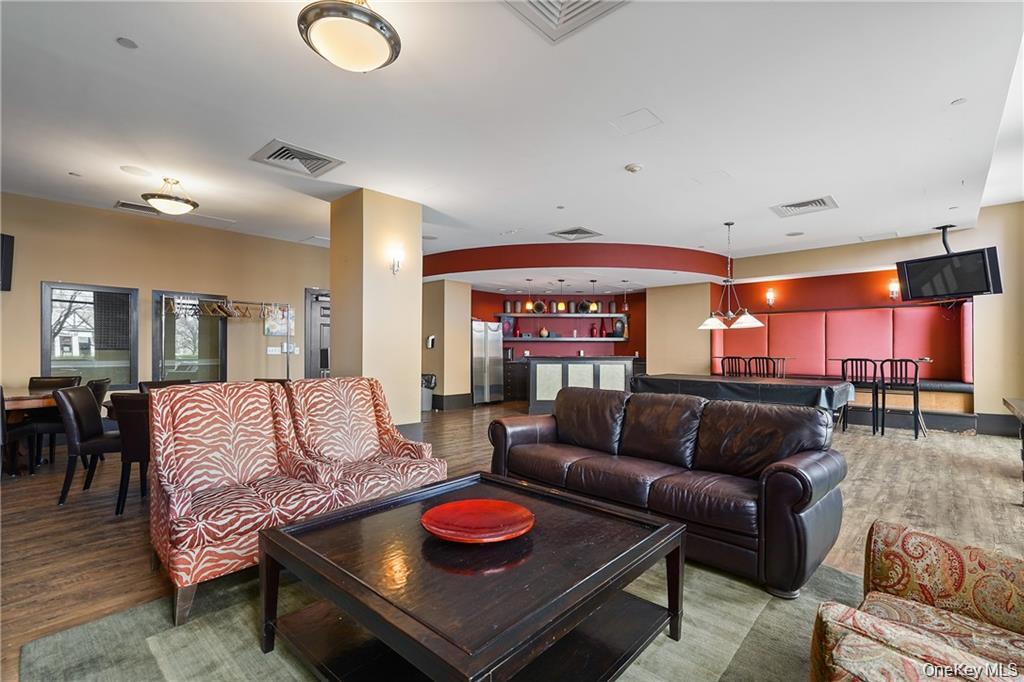 #13 photo, 300 Mamaroneck Avenue, White Plains , NY 10605