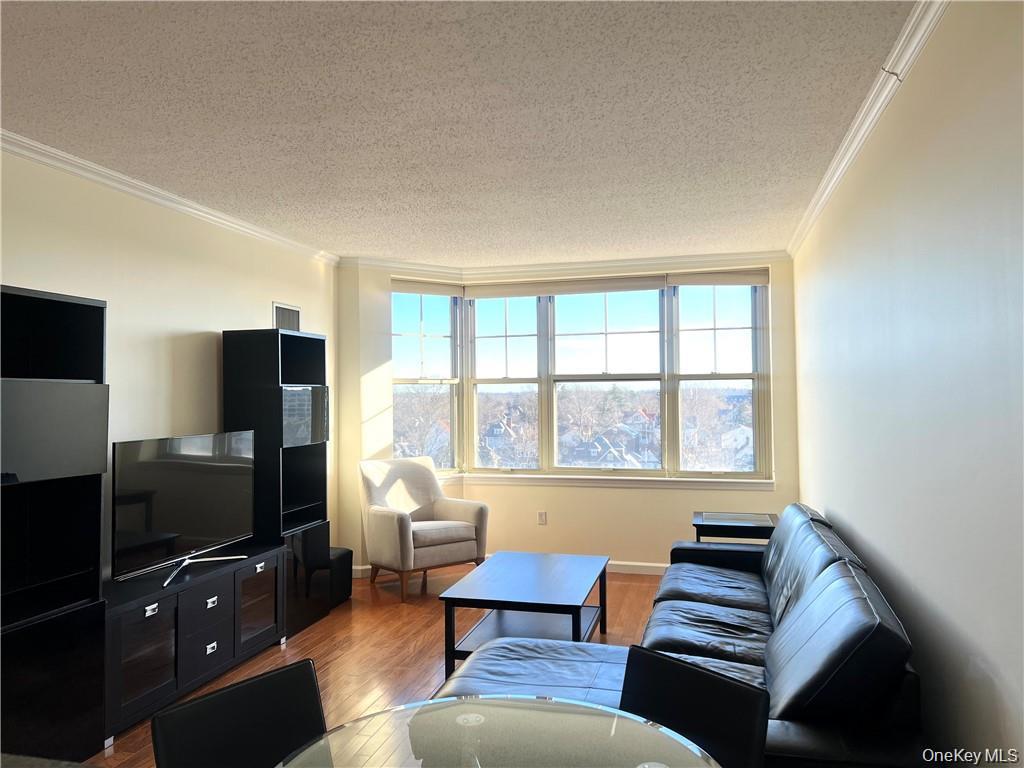 #3 photo, 300 Mamaroneck Avenue, White Plains , NY 10605