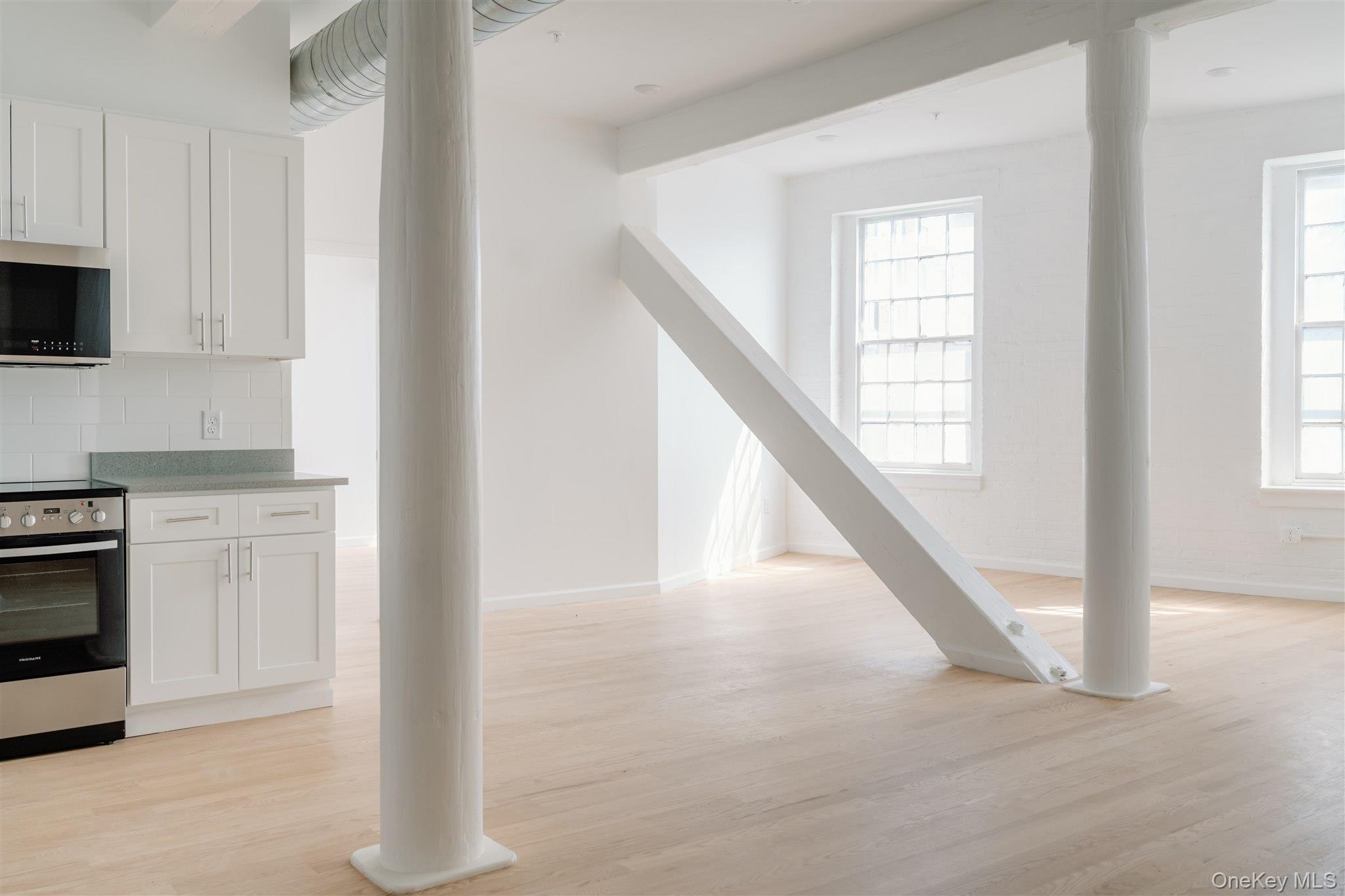 #2 photo, 155 River Street, Troy , NY 12180