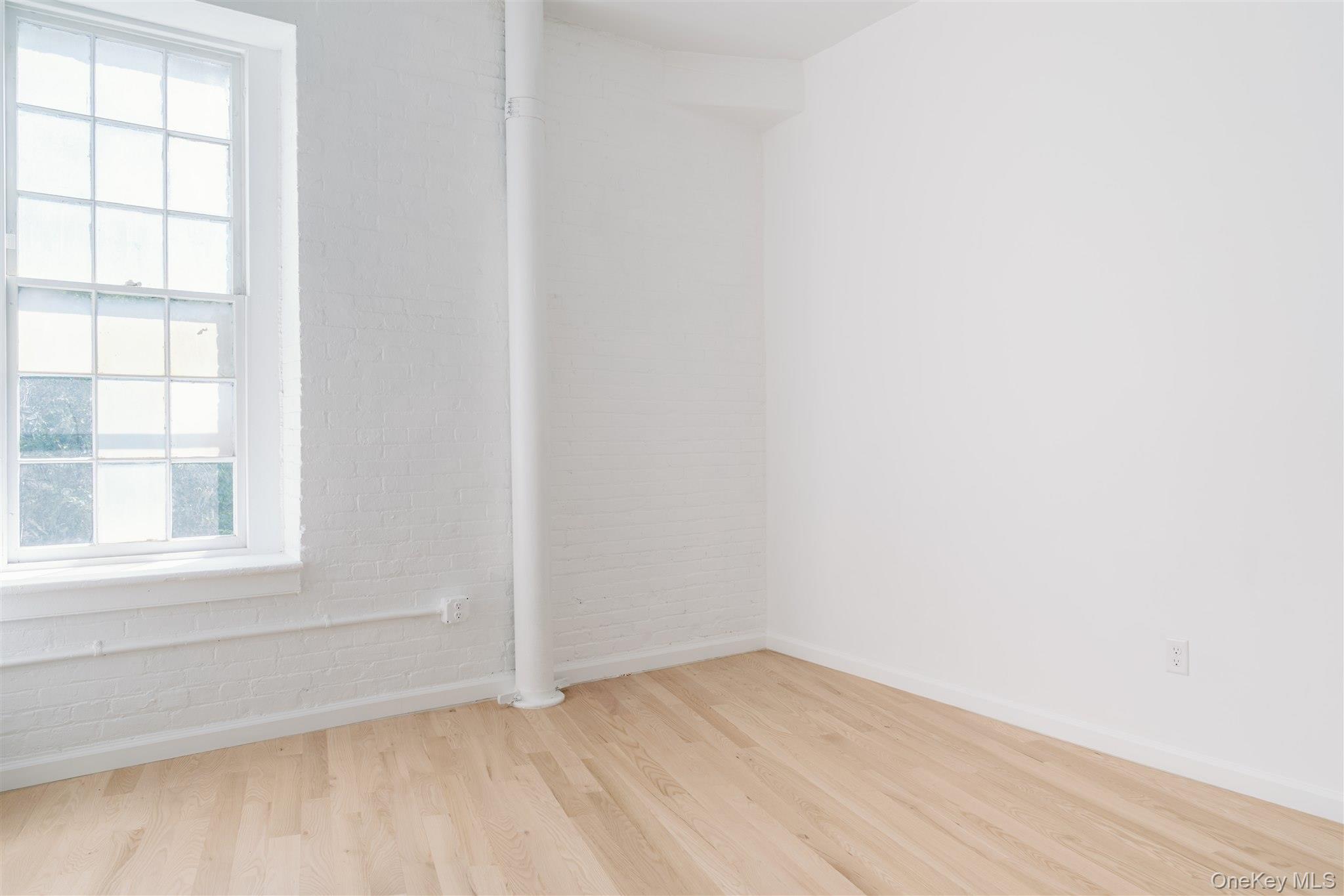 #6 photo, 155 River Street, Troy , NY 12180