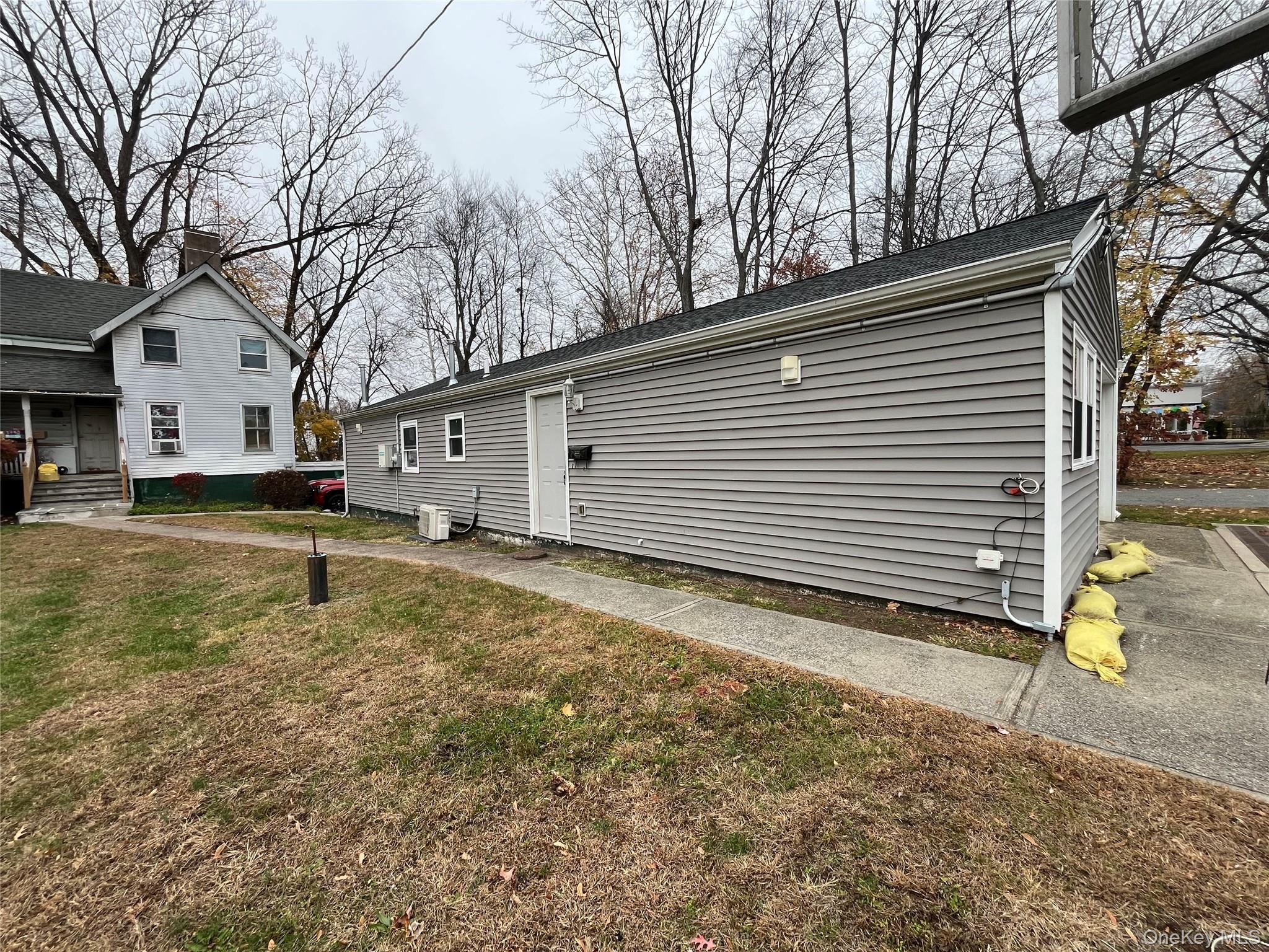 #1 photo, 35 Old School Lane, Orangeburg , NY 10962