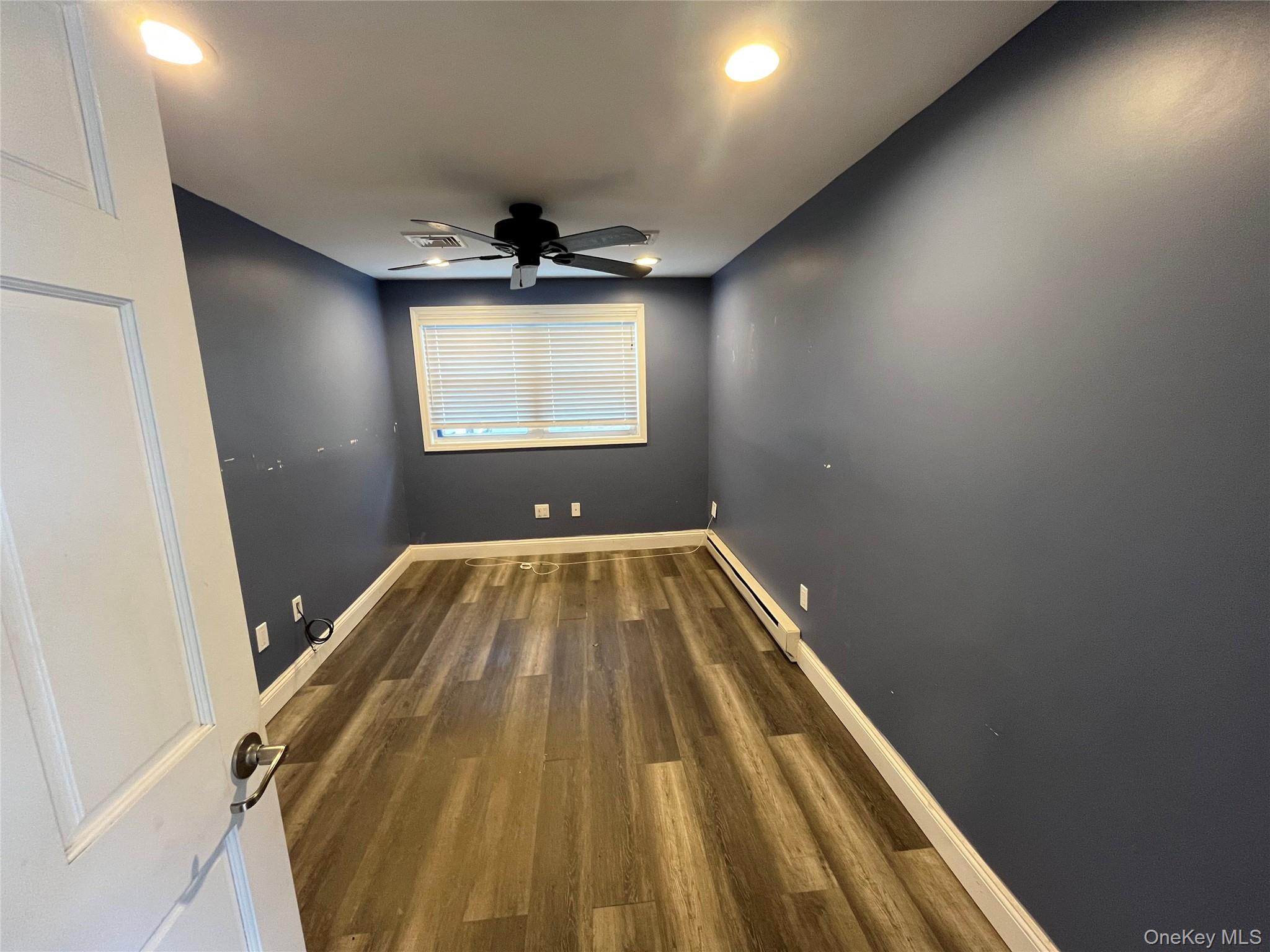 #4 photo, 35 Old School Lane, Orangeburg , NY 10962