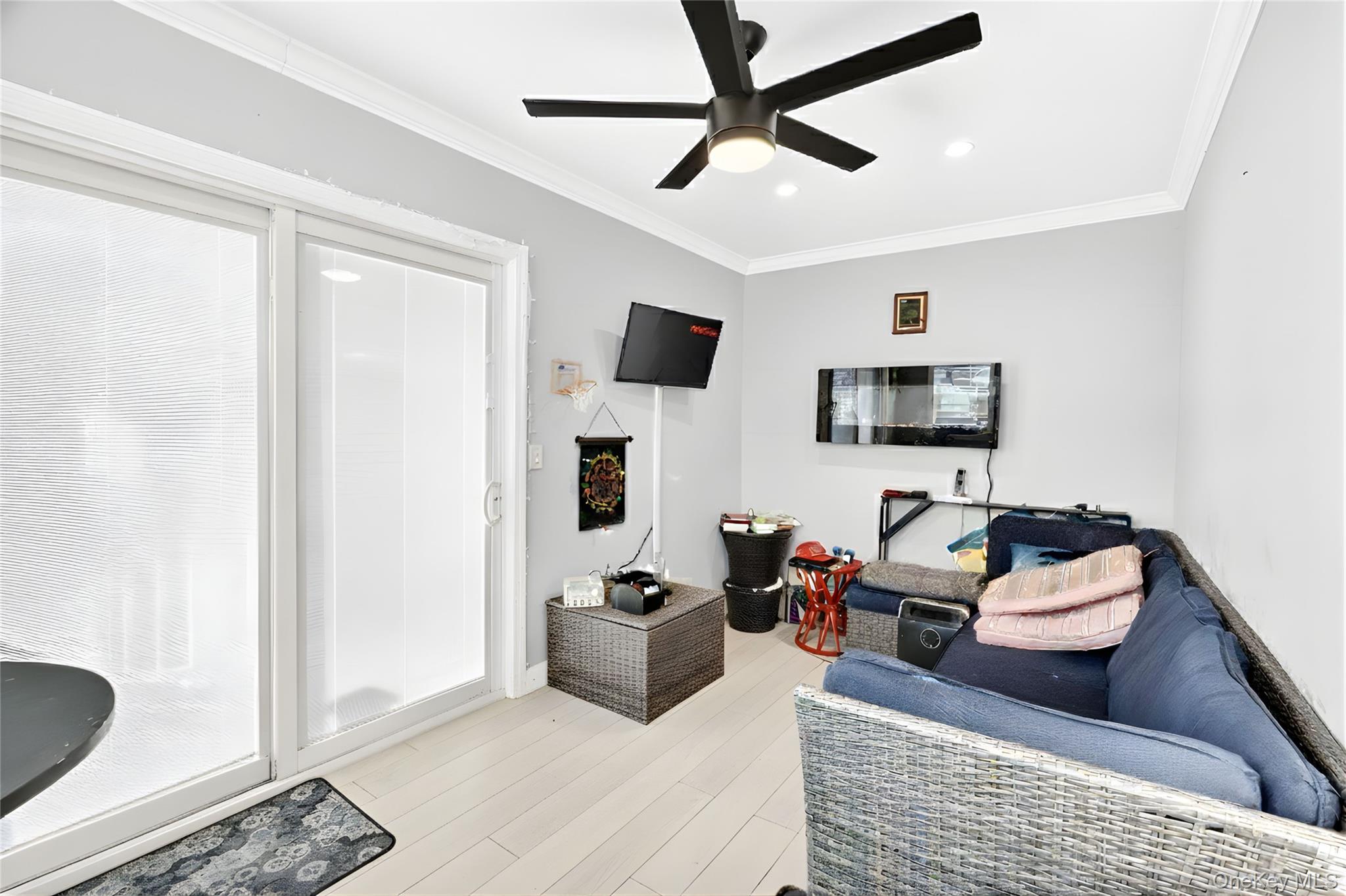 #11 photo, 49 Cleveland Street, White Plains , NY 10606