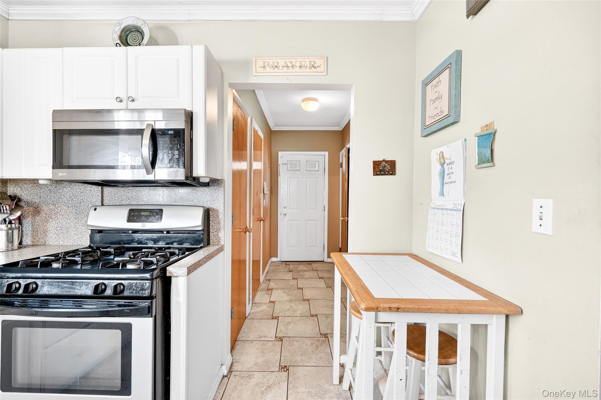 #19 photo, 49 Cleveland Street, White Plains , NY 10606