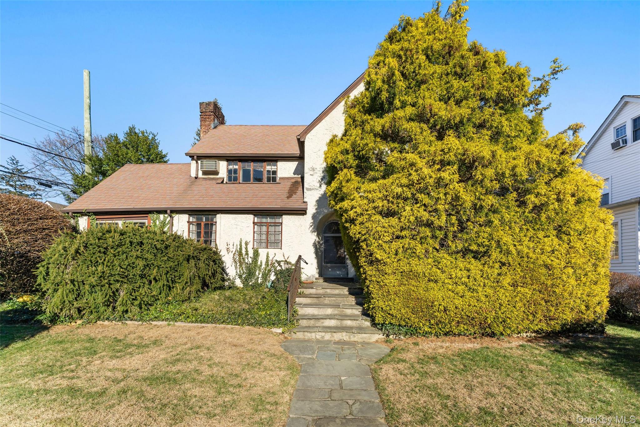 #14 photo, 10 Shawnee Avenue, Yonkers , NY 10710