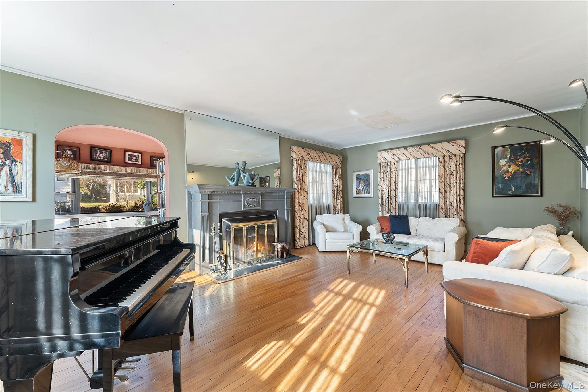 #2 photo, 10 Shawnee Avenue, Yonkers , NY 10710