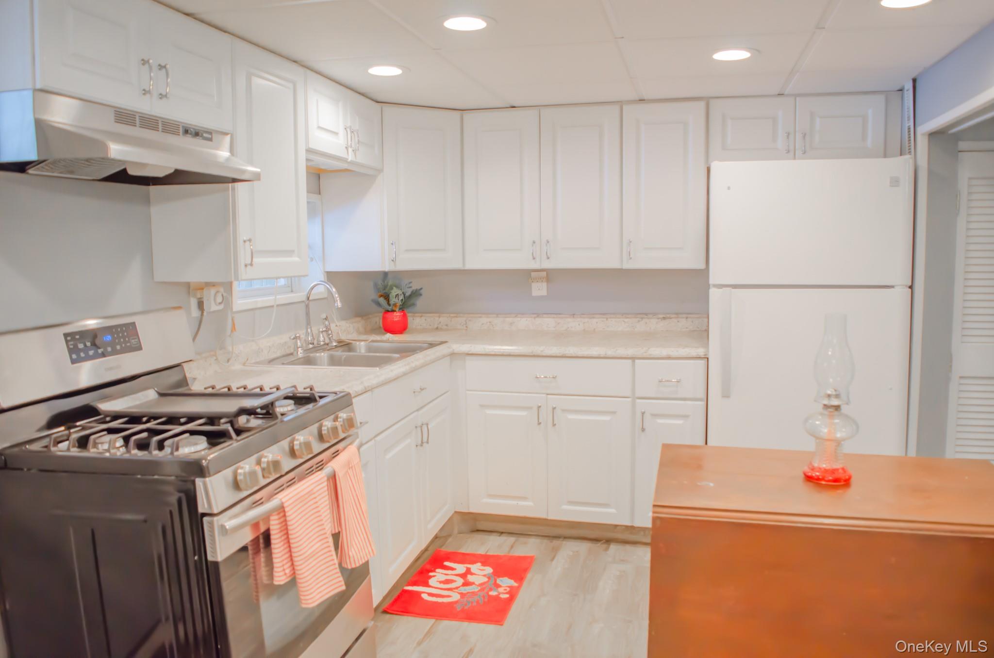 #17 photo, 49 Gill Street, Kingston , NY 12401