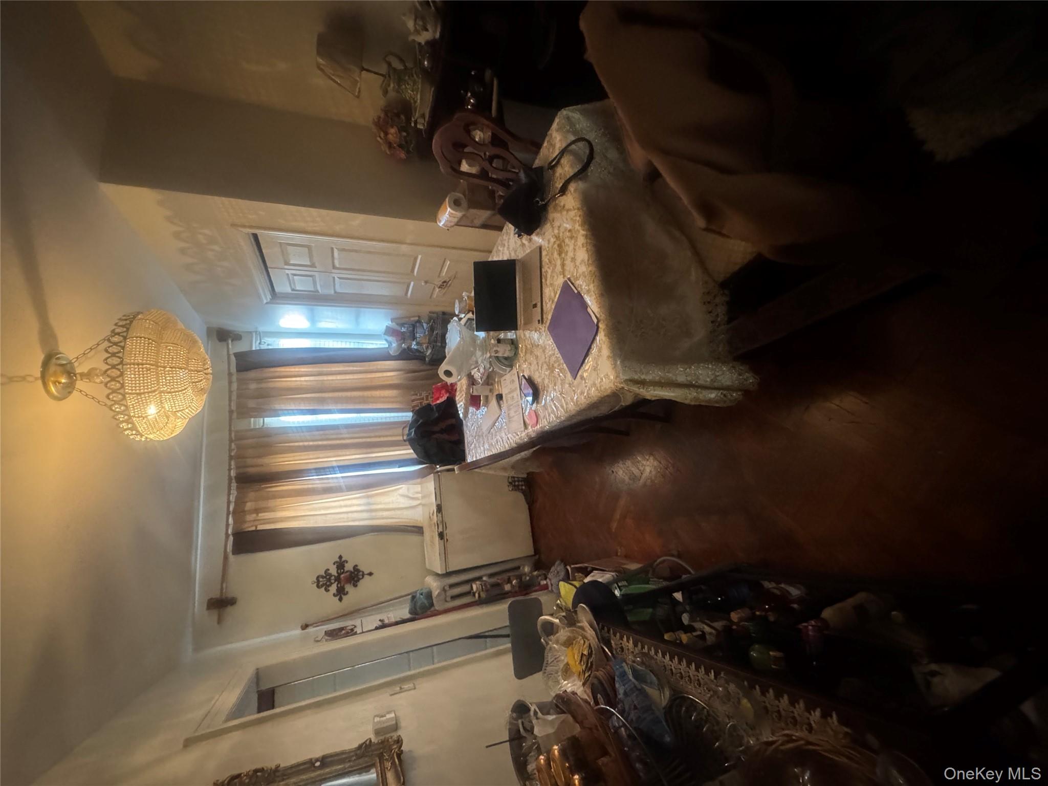 #2 photo, 933 E 221st Street, Bronx , NY 10469