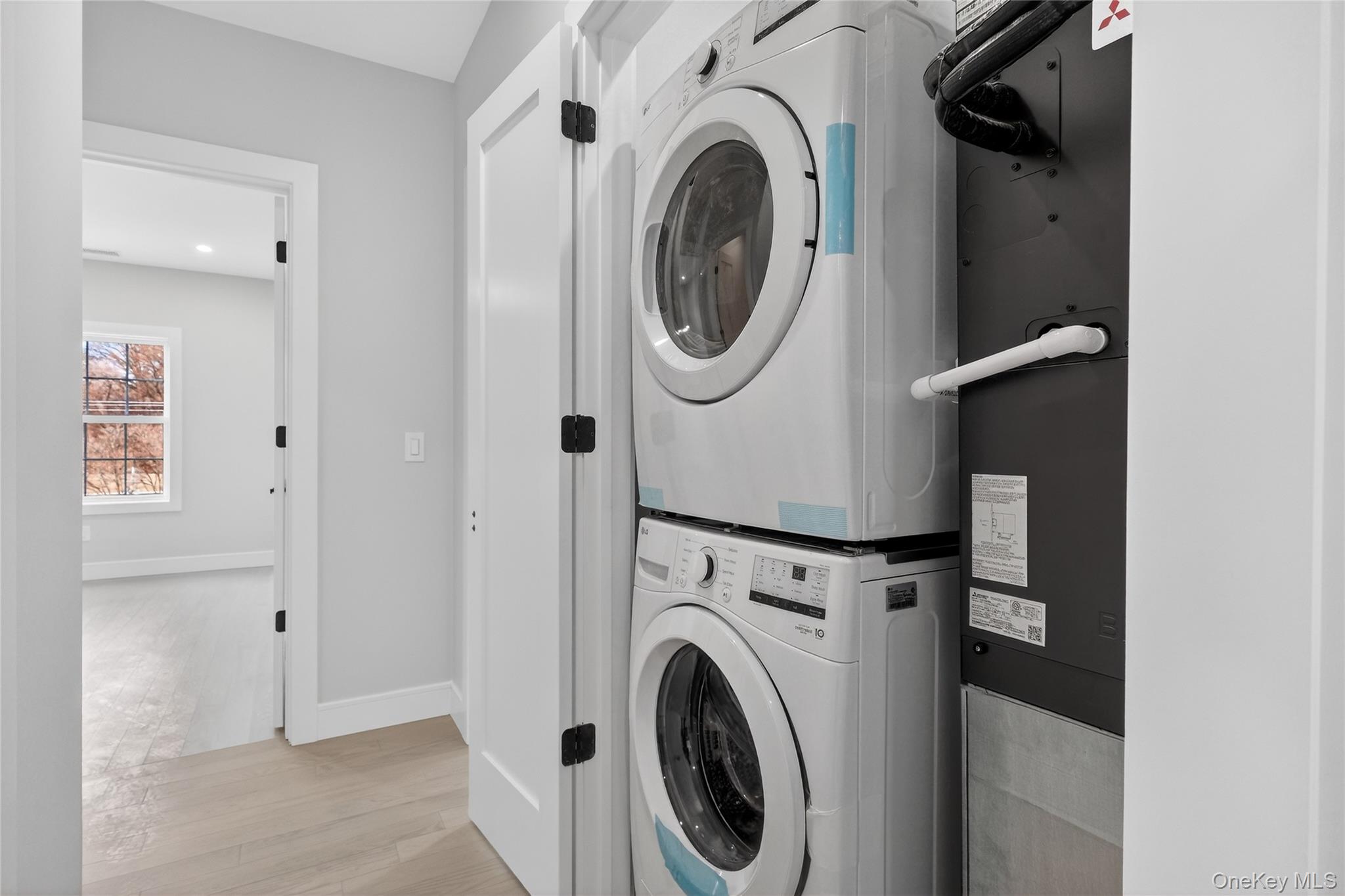 #9 photo, 10 Market, 뉴욕주 Wappingers Falls , NY 12590