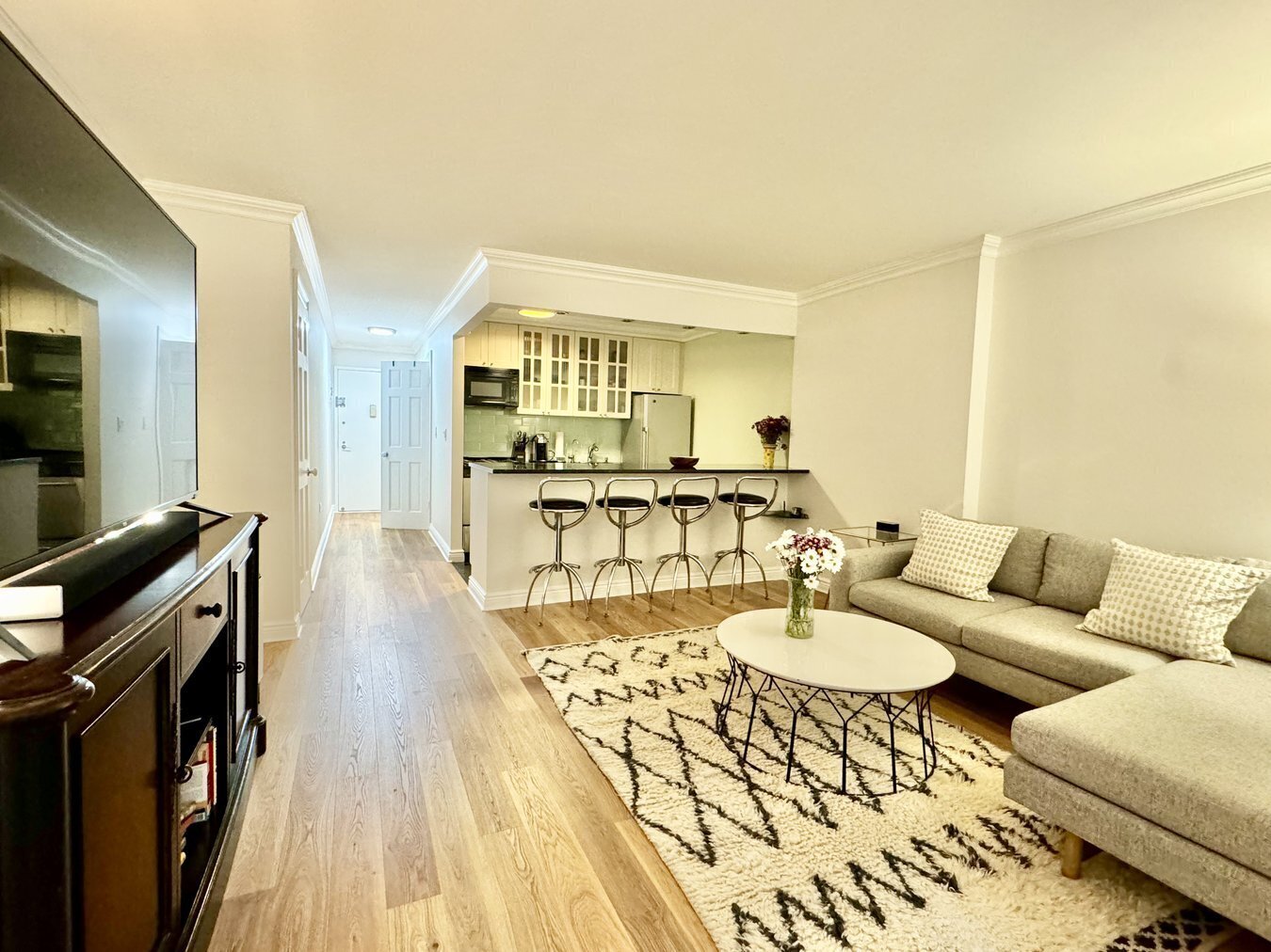 #14 photo, 222 W 14th Street, West Village , NY 10011