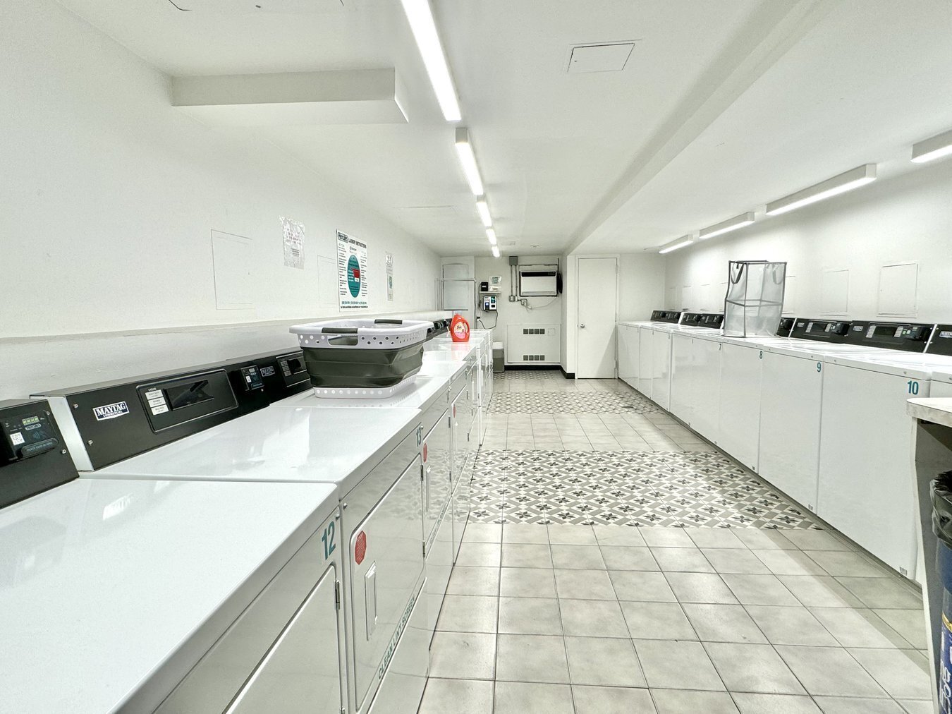 #16 photo, 222 W 14th Street, West Village , NY 10011