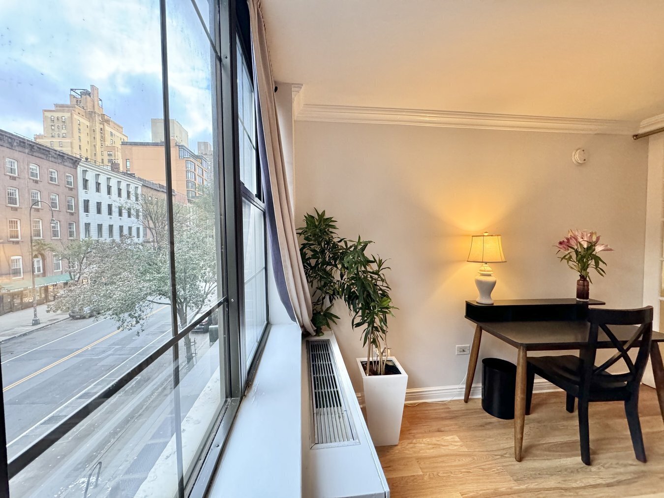 #3 photo, 222 W 14th Street, West Village , NY 10011