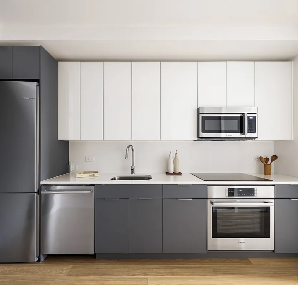 #4 photo, 5 S 5th Street, Williamsburg , NY 11249