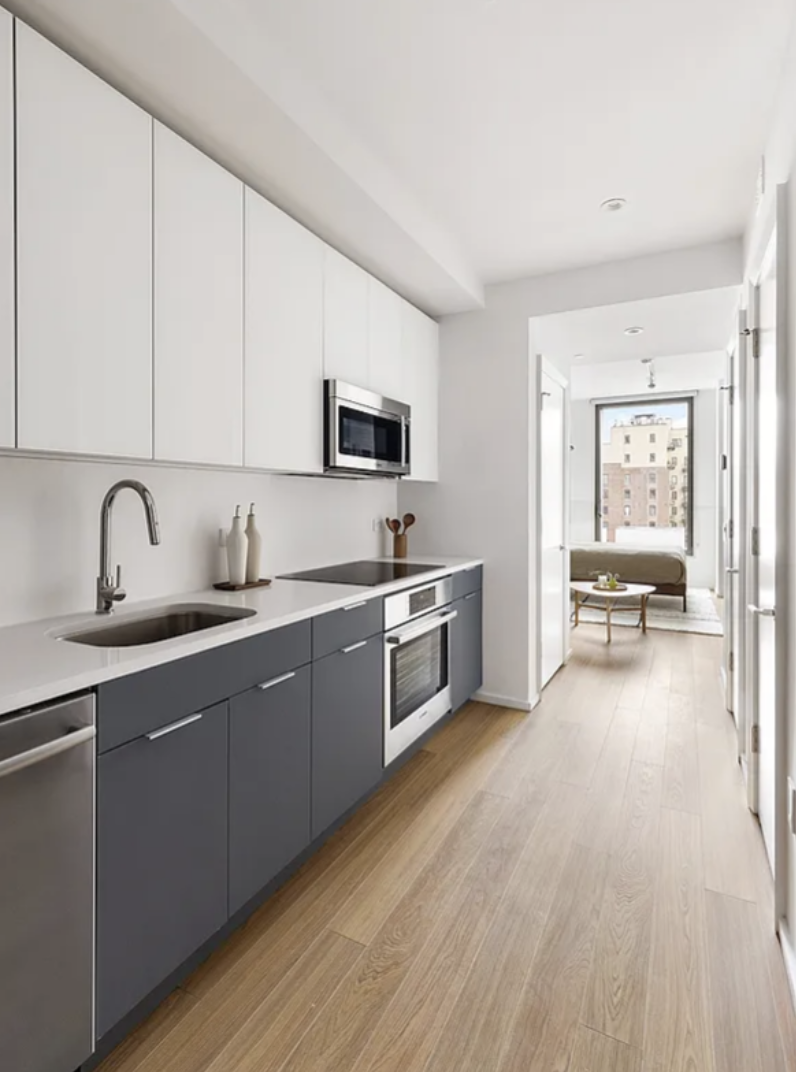 #5 photo, 5 S 5th Street, Williamsburg , NY 11249