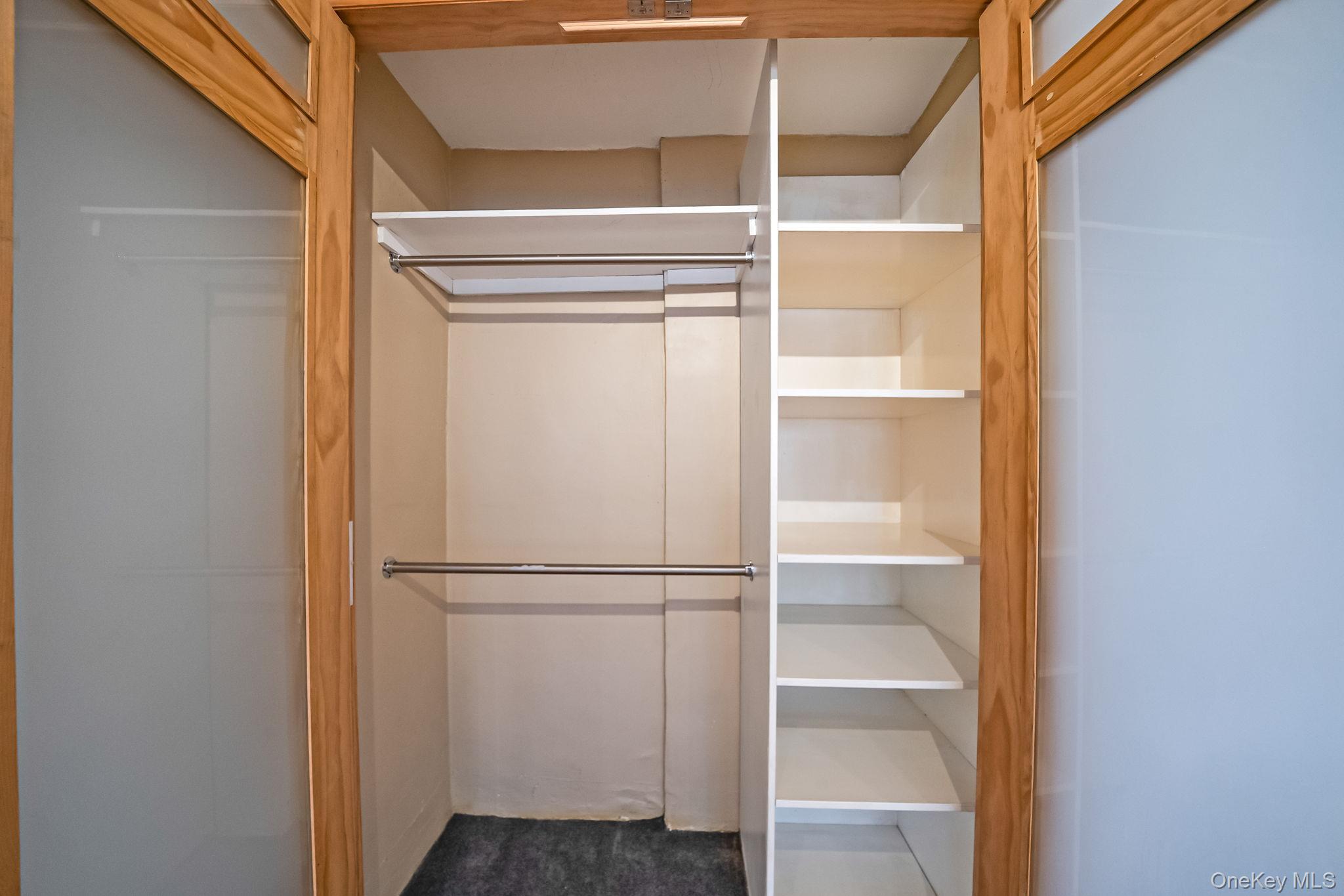 #18 photo, 98-33 64th Avenue, 皇后区 雷哥公园 Rego Park , NY 11374