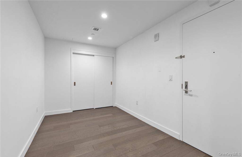 #7 photo, 131-03 40th Road, Flushing , NY 11354