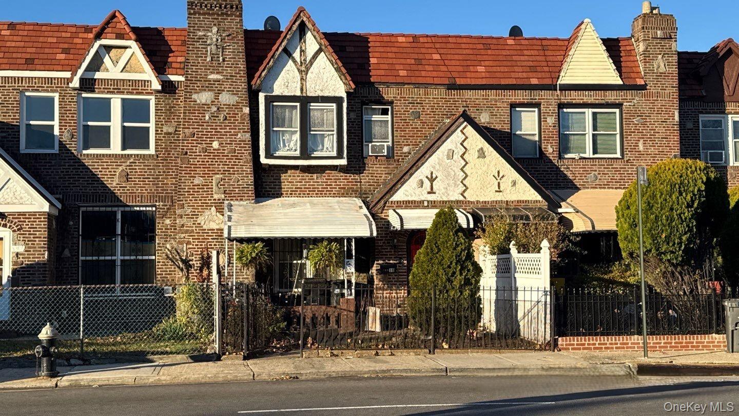 #1 photo, 109-10 Francis Lewis Boulevard, Queens Village , NY 11429