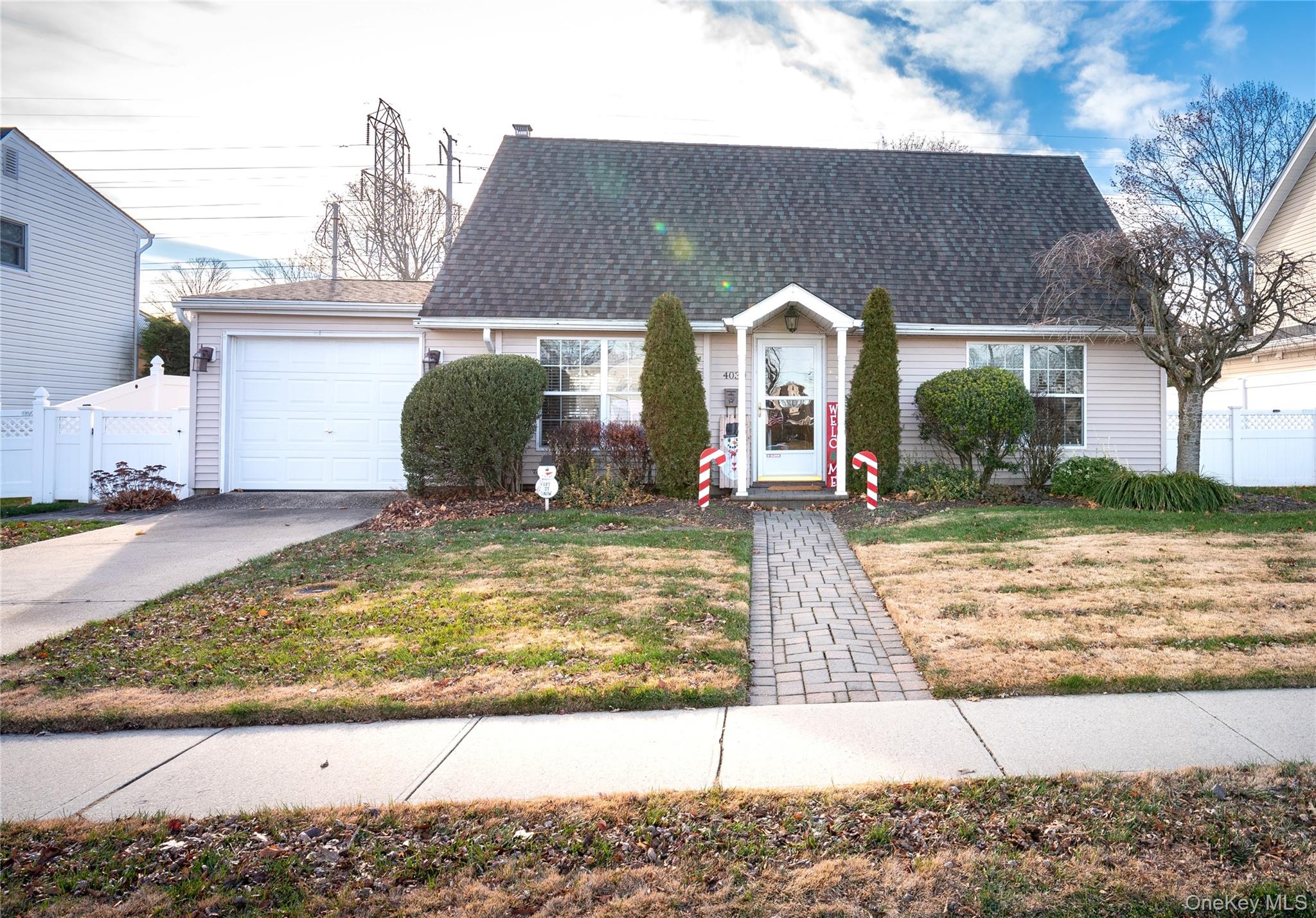 #1 photo, 4030 Avoca Avenue, 长岛 贝斯佩奇 Bethpage , NY 11714