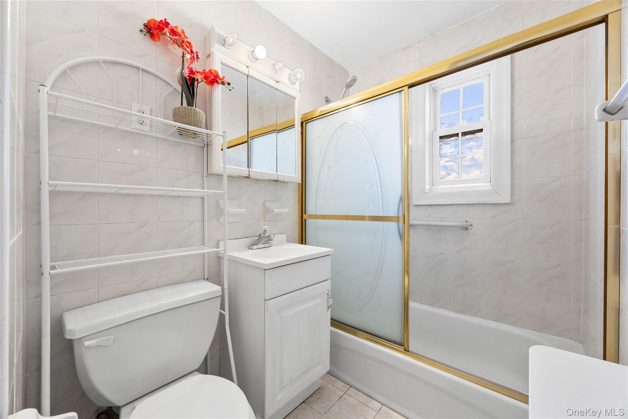 #12 photo, 221-23 67th Avenue, কুইন্‌স Bayside , NY 11364