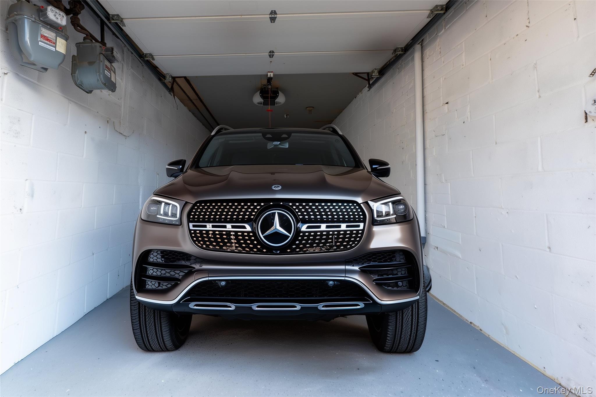 #16 photo, 877 E 55th Street, Brooklyn , NY 11234