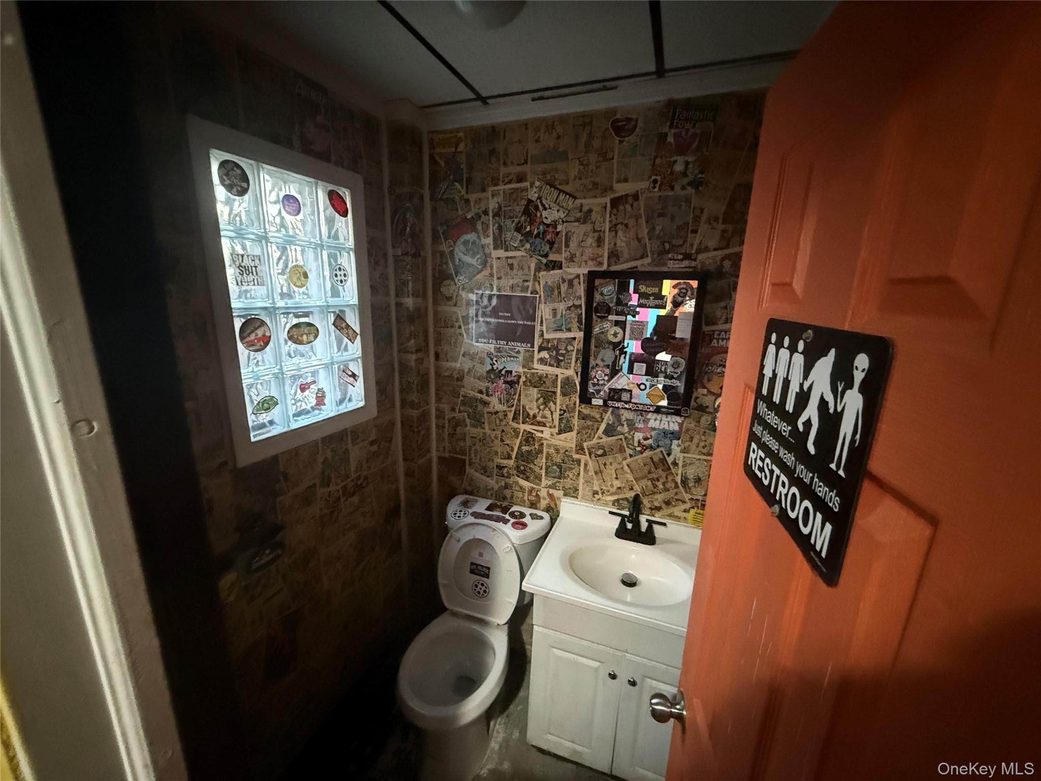 #5 photo, 380 N Wantagh Ave, Bethpage , NY 11714