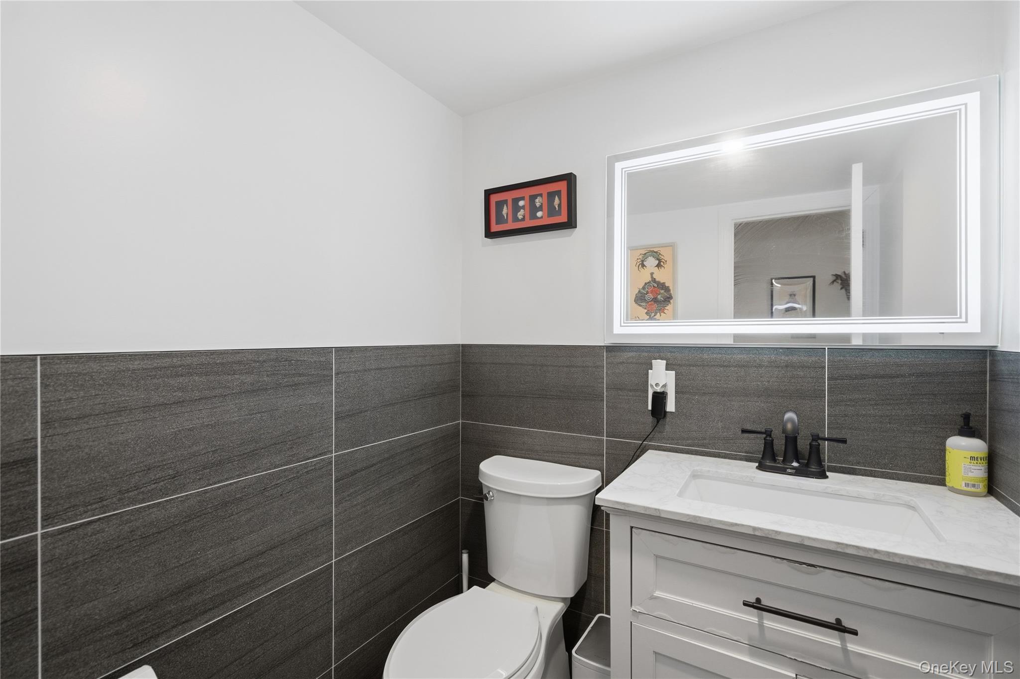 #19 photo, 93 Estate Drive, Jericho , NY 11753