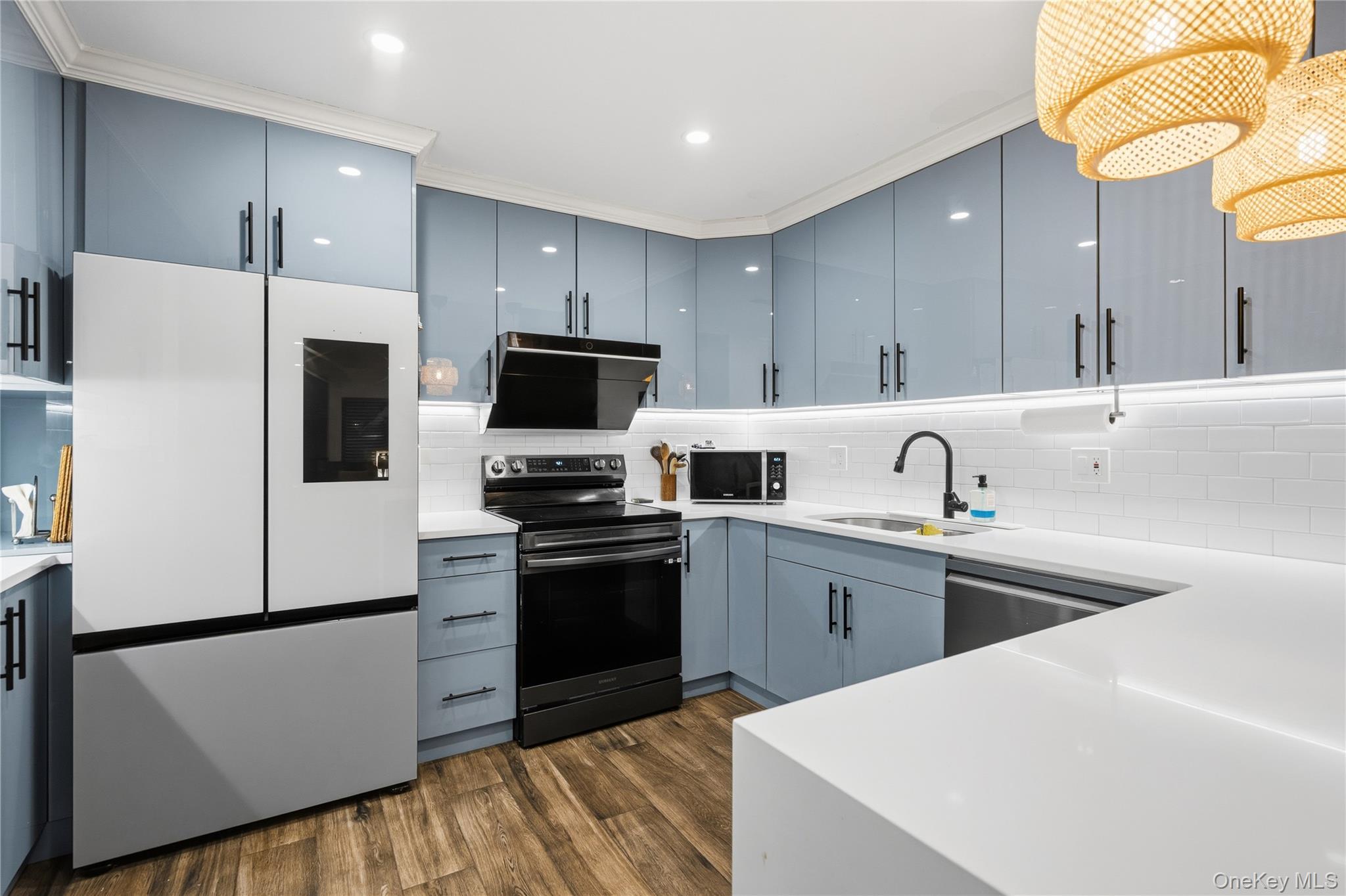 #3 photo, 93 Estate Drive, Jericho , NY 11753