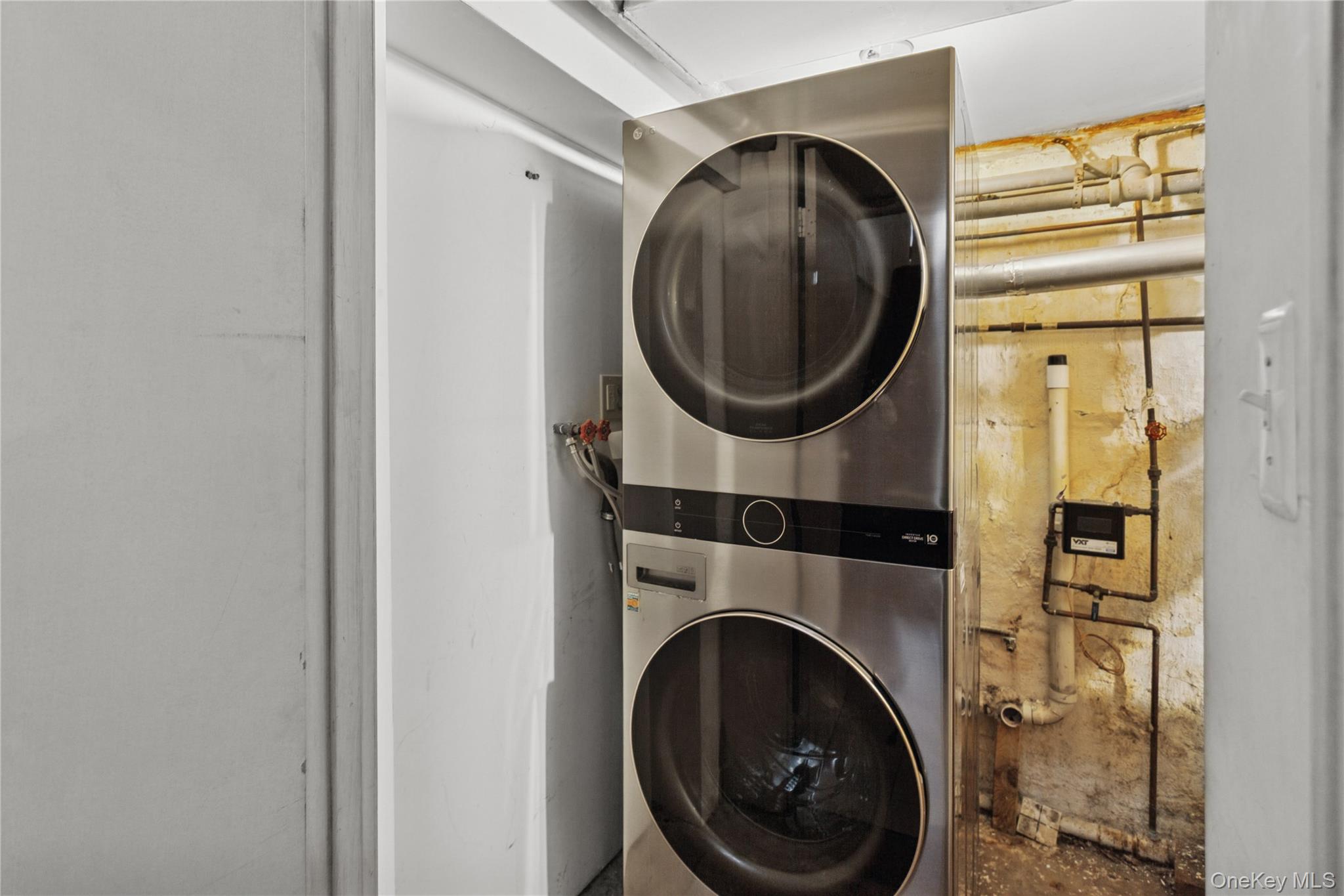 #19 photo, 115110 232nd Street, Cambria Heights , NY 11411