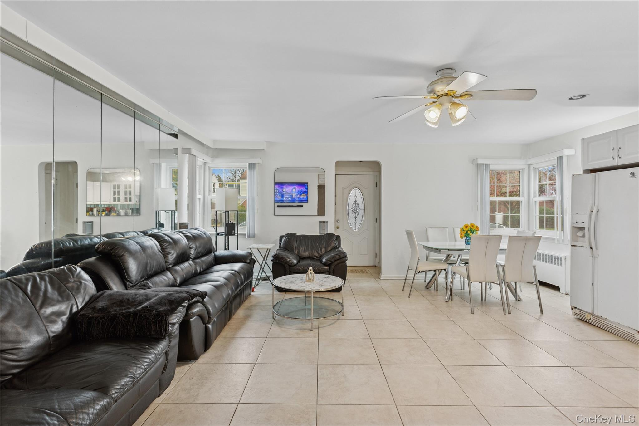 #5 photo, 115110 232nd Street, Cambria Heights , NY 11411