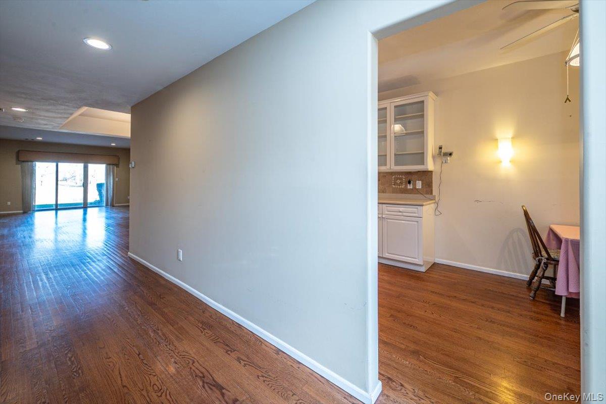 #4 photo, 97 Windwatch Drive, সাফোক কাউন্টি Hauppauge , NY 11788