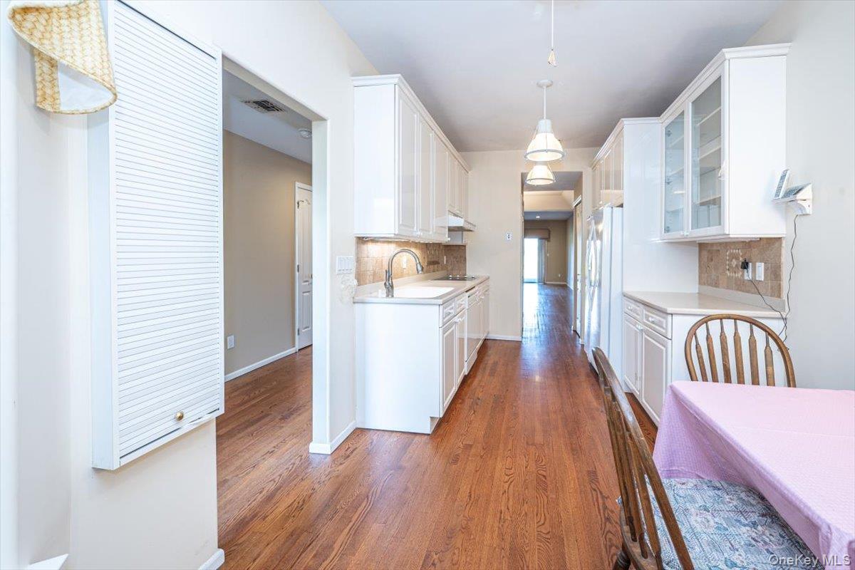 #9 photo, 97 Windwatch Drive, সাফোক কাউন্টি Hauppauge , NY 11788