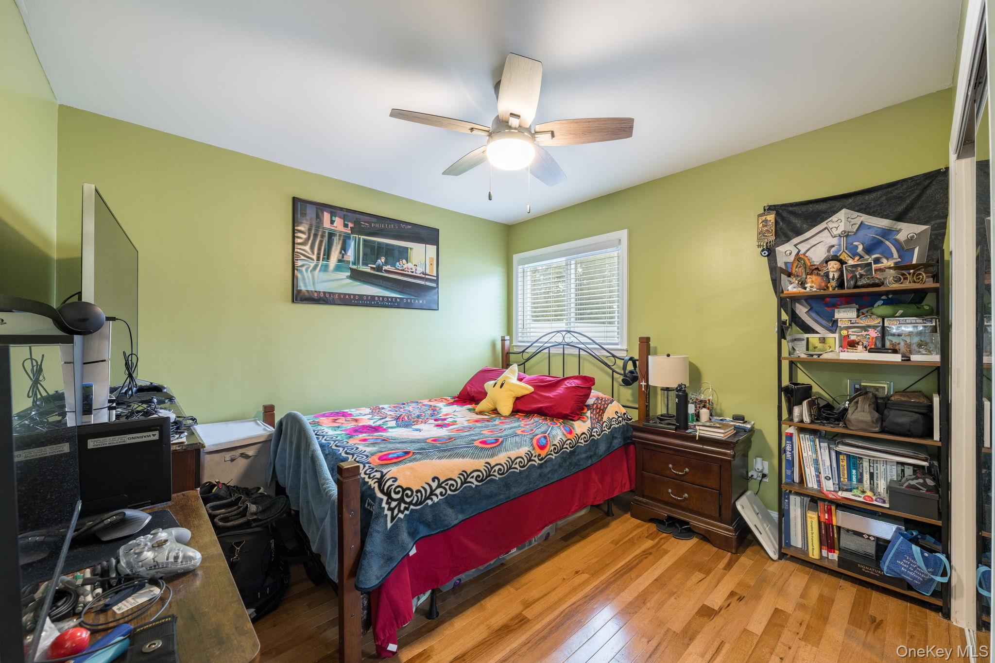 #16 photo, 69 Harriet Avenue, Hempstead , NY 11550