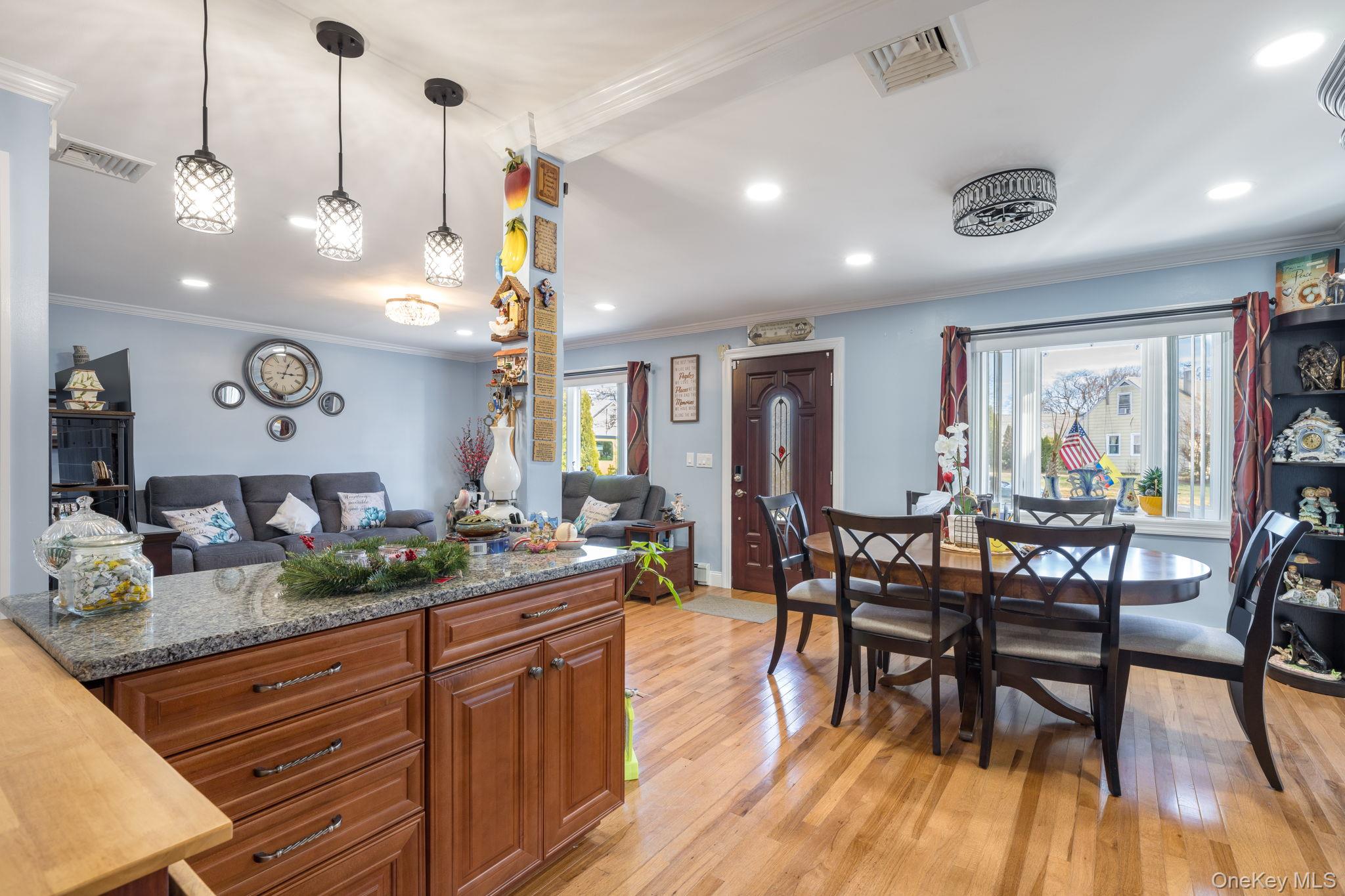 #9 photo, 69 Harriet Avenue, Hempstead , NY 11550