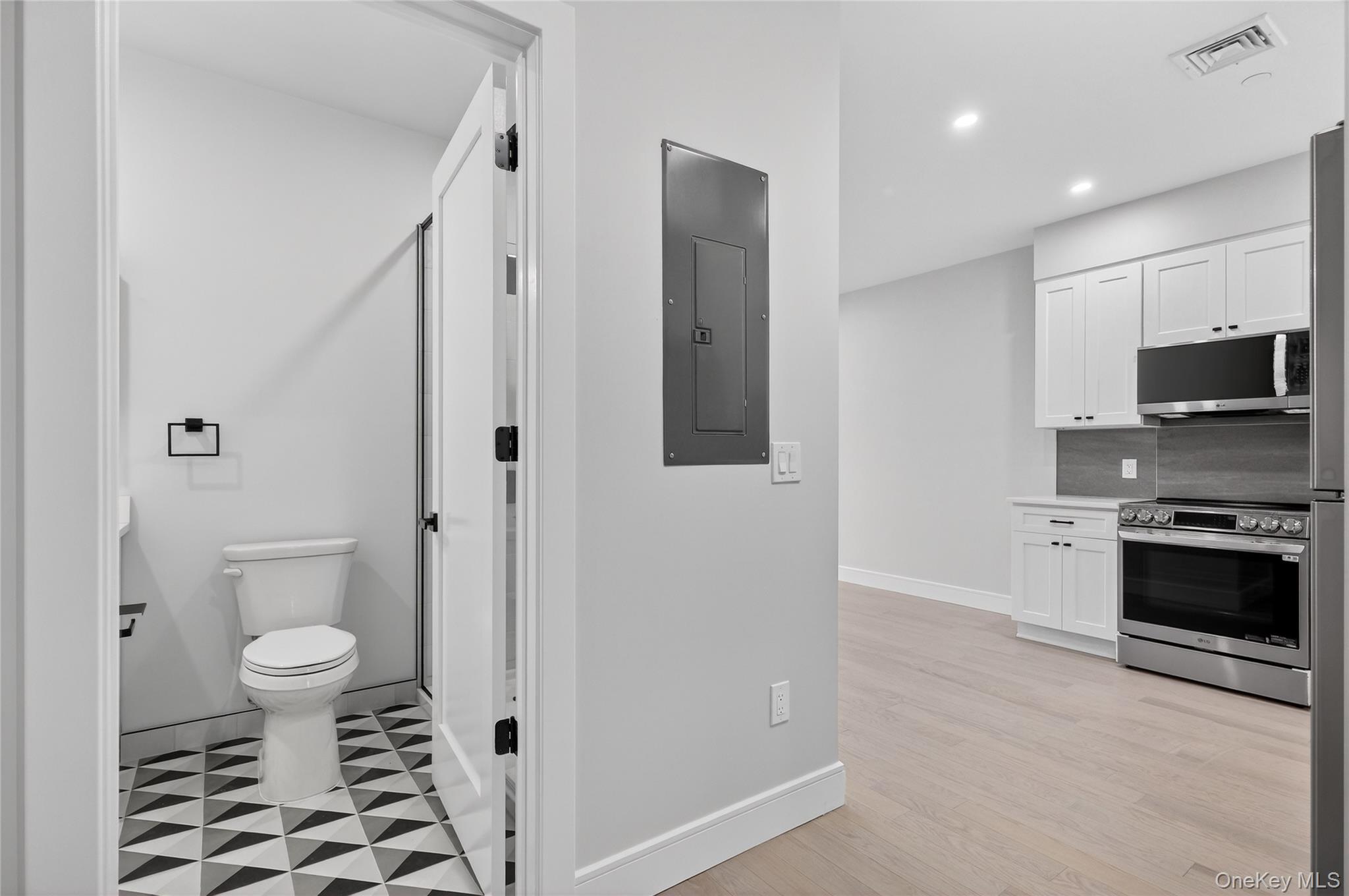 #2 photo, 10 Market Street, Wappingers Falls , NY 12590