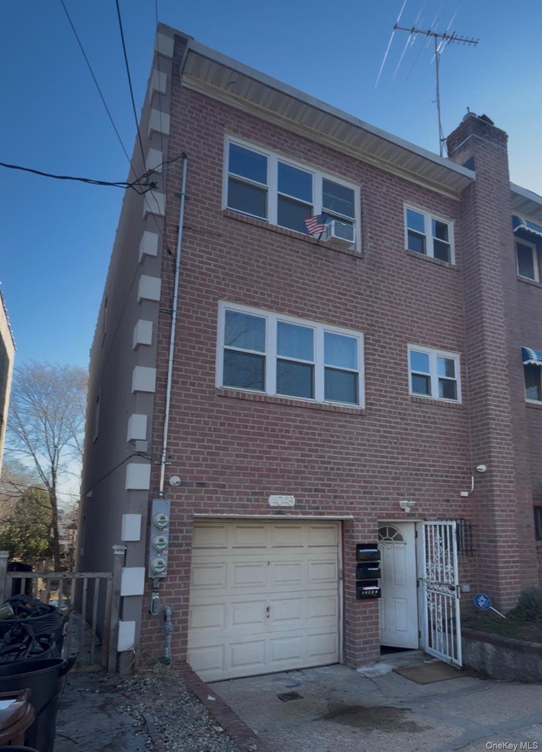 #12 photo, 4048 Harper Avenue, Bronx , NY 10466