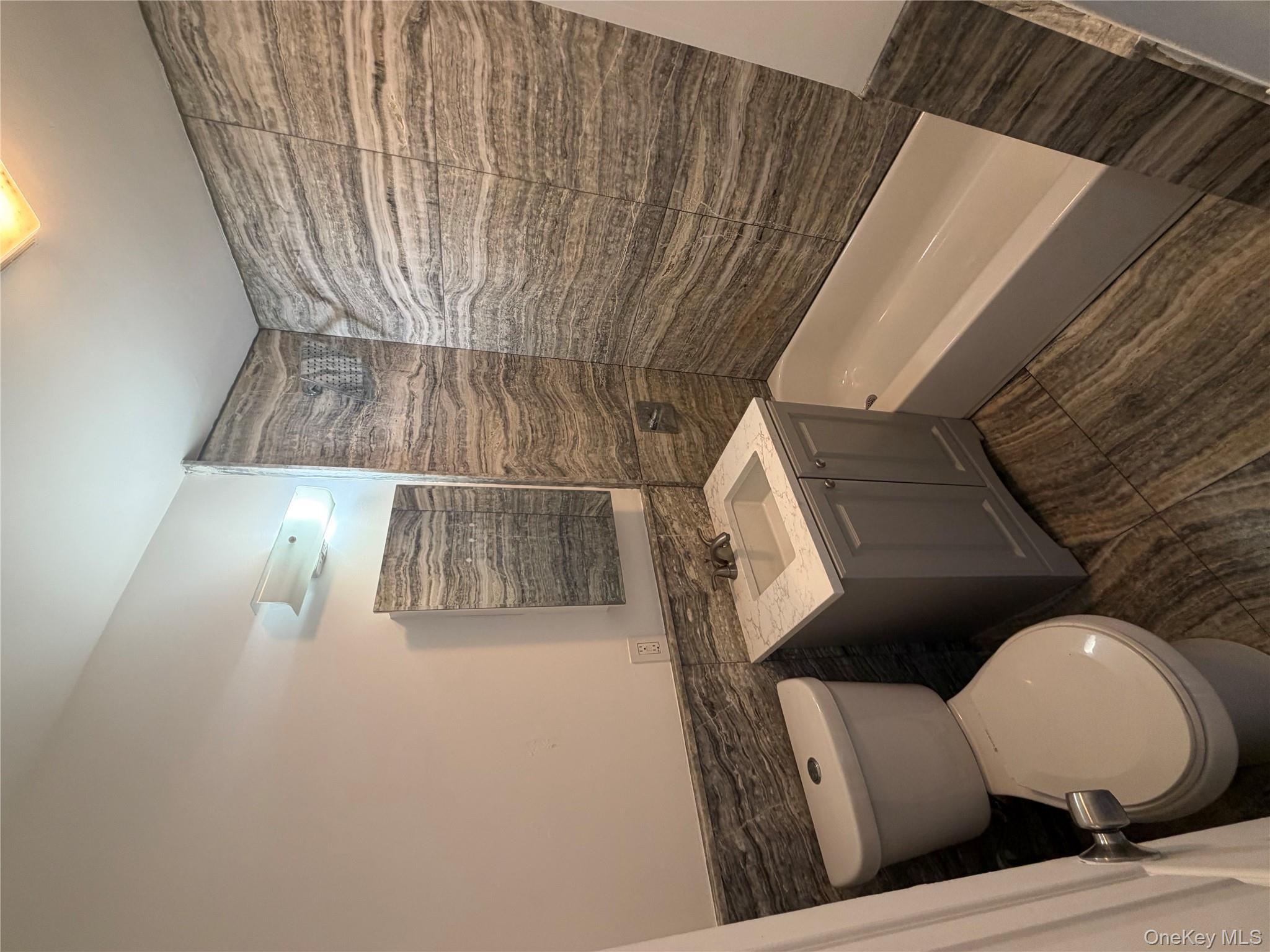 #2 photo, 4048 Harper Avenue, Bronx , NY 10466