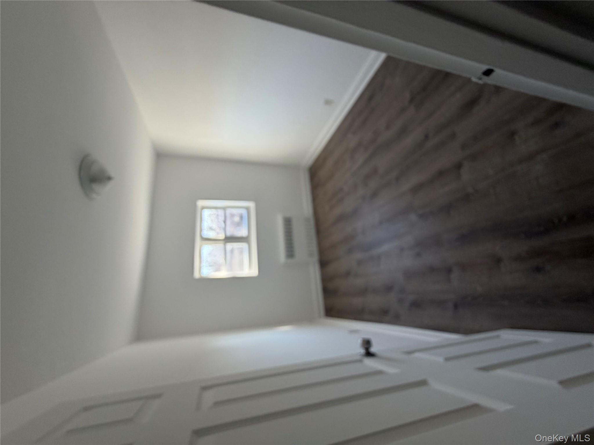 #8 photo, 4048 Harper Avenue, Bronx , NY 10466